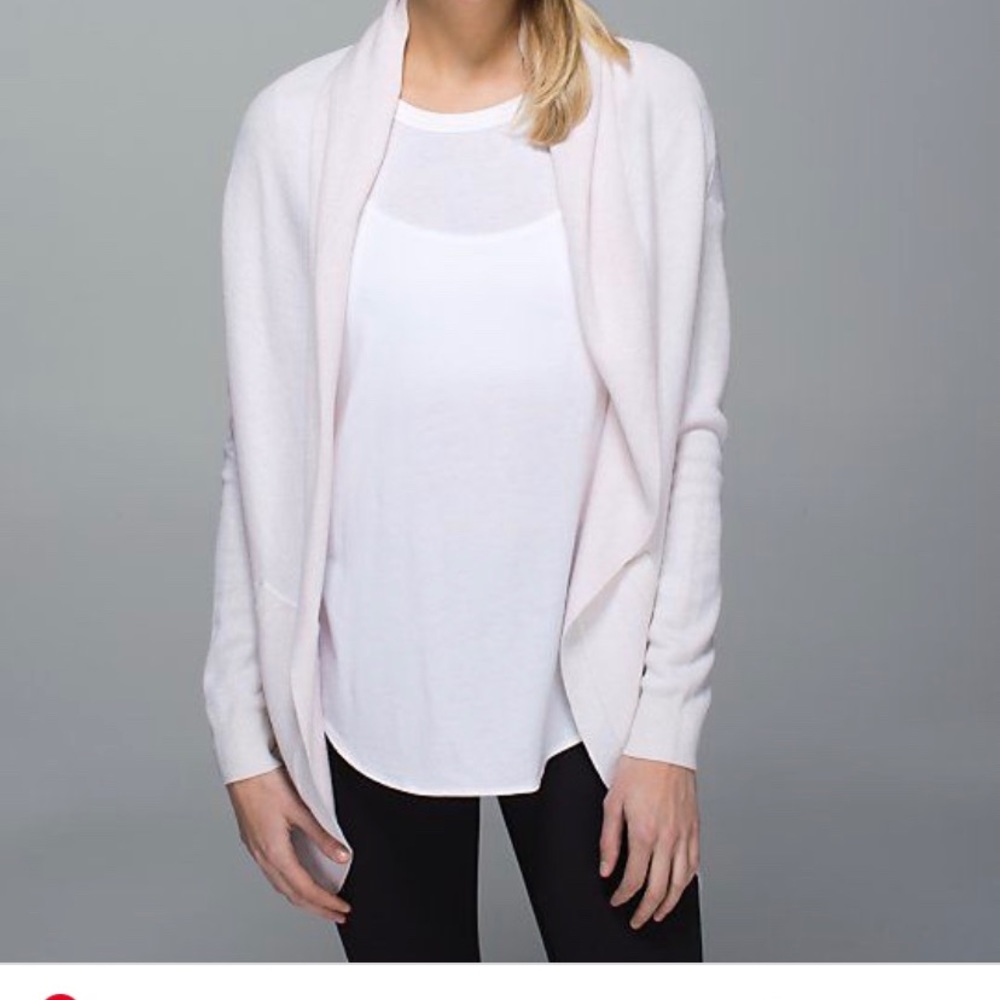 Lululemon Cabin Hooded Wrap